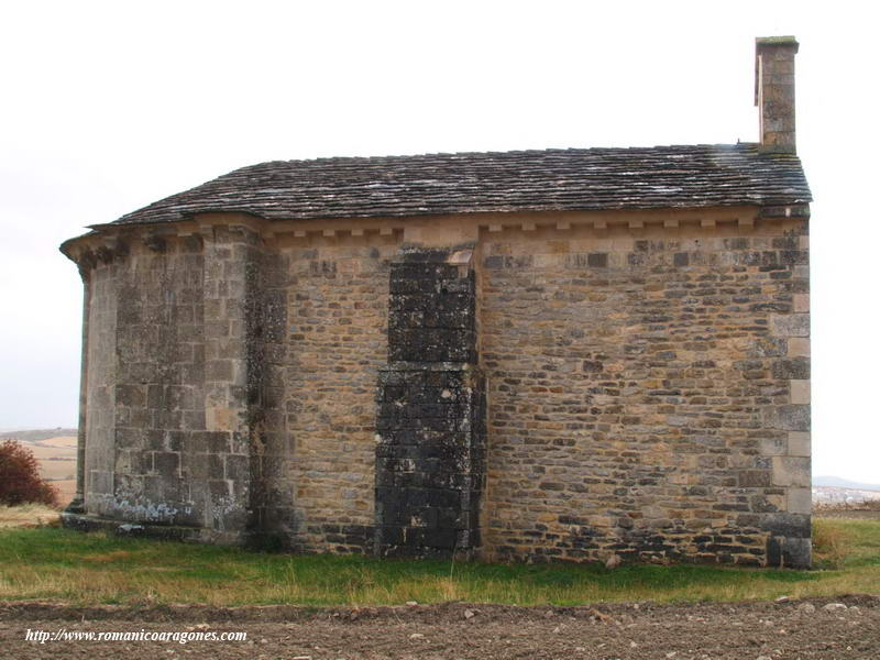 VISTA NORTE DEL TEMPLO.